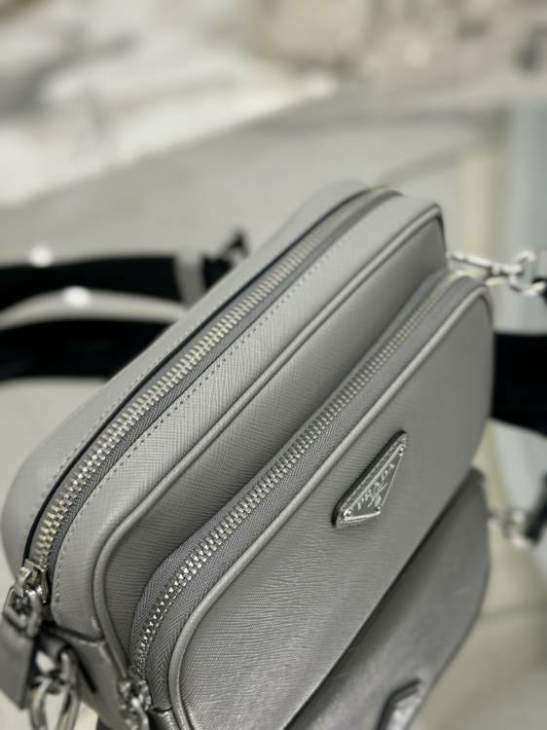 Picture of Prada Mens Bags _SKUfw167264553fw